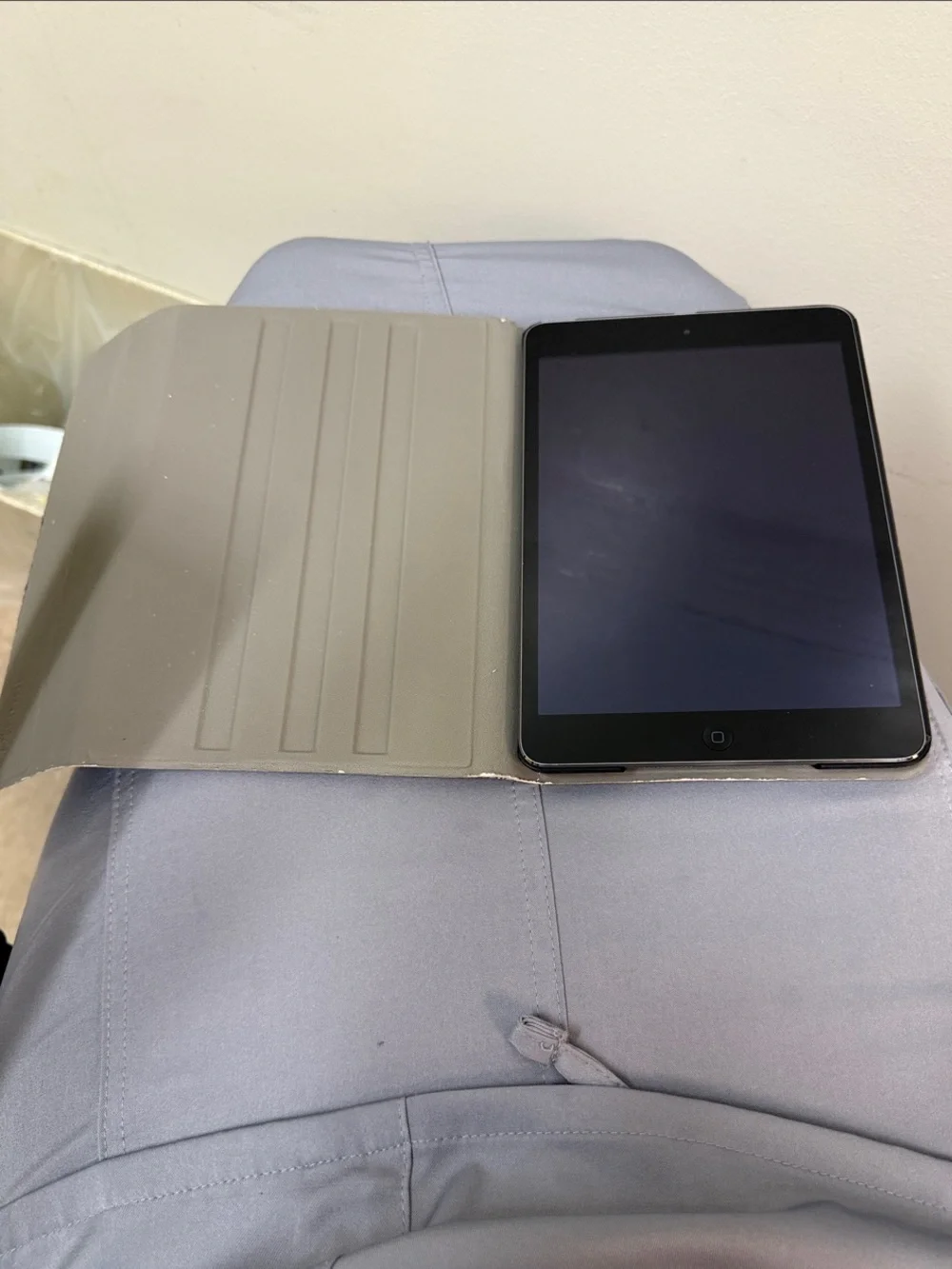 iPAD 4 MINI AND CASE
